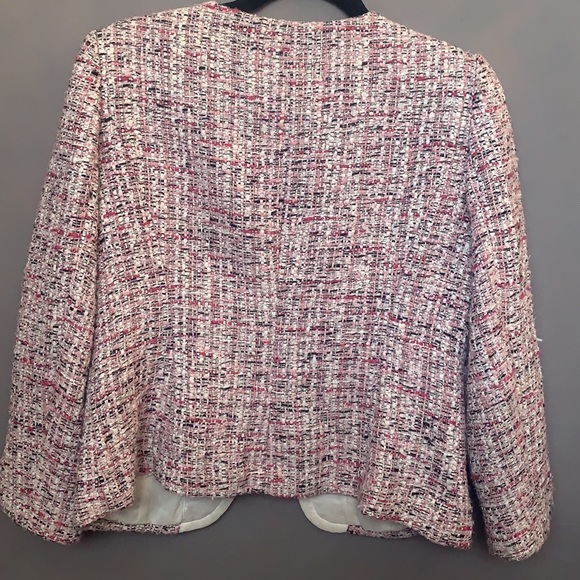 WHBM - Picture 3 of 7